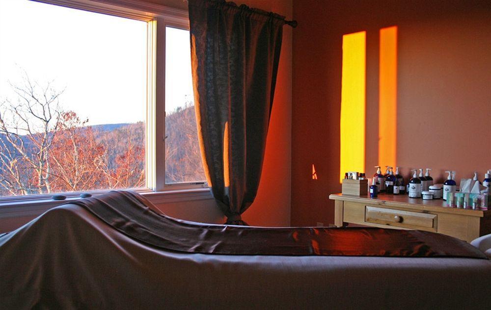 Art Of Living Retreat Center 호텔 Bamboo 외부 사진